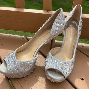 Gianni Bini Rhinestone Silver Heels